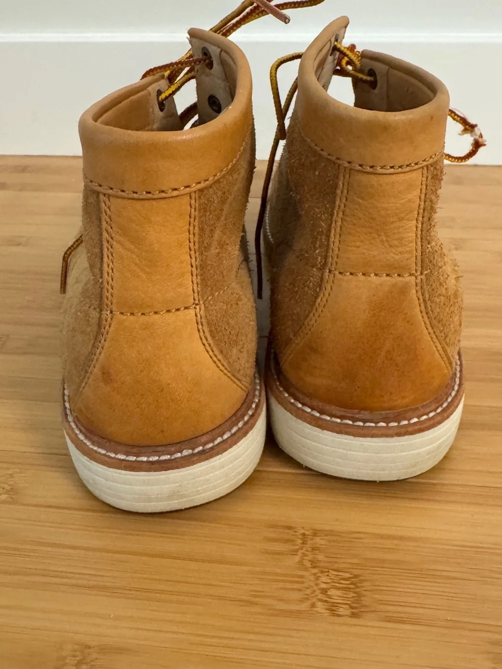 UGG Australia Men's VESTMAR BOOTS Chestnut  Lace Up Shoes Size 11
